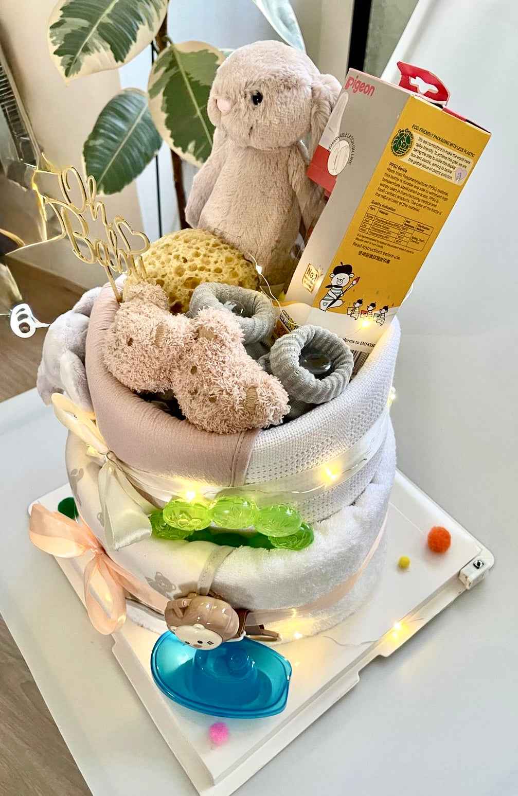Luxury Diaper Cake No.002