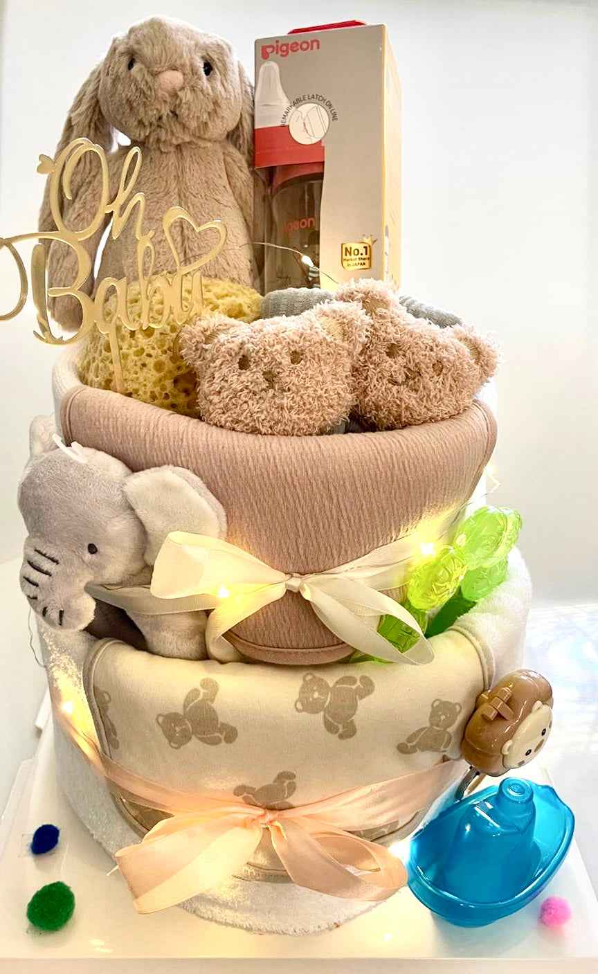 Luxury Diaper Cake No.002